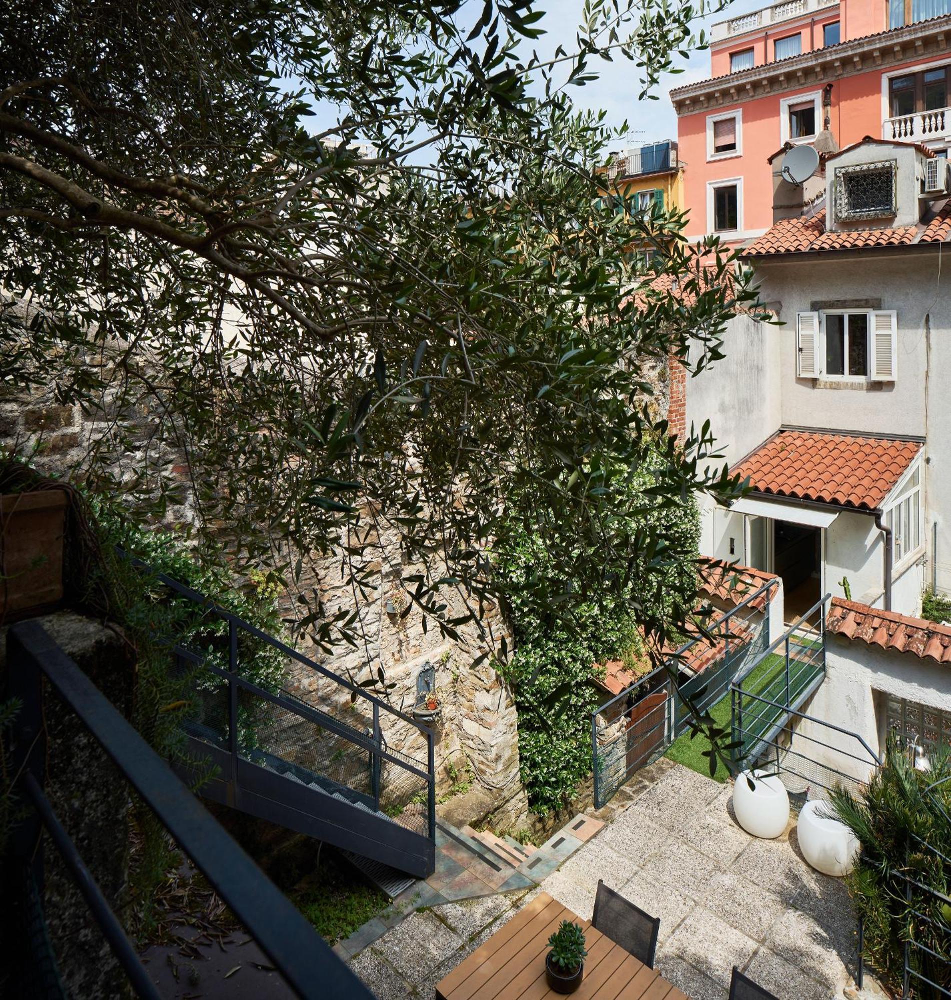 Giardino Segreto, In Centro Daire Trieste Dış mekan fotoğraf